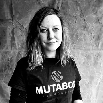 Babs Tarabczynski - Szenenbild & Propmaking